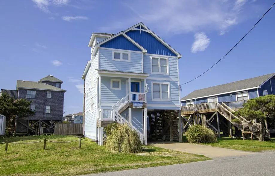 Blue Heaven - Vacation rental home in Hatteras, NC