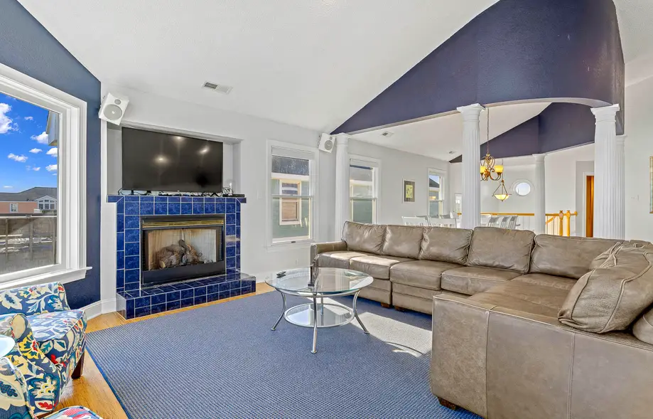 K7103 Sandbox 8 Bedroom Home in Kitty Hawk Shores