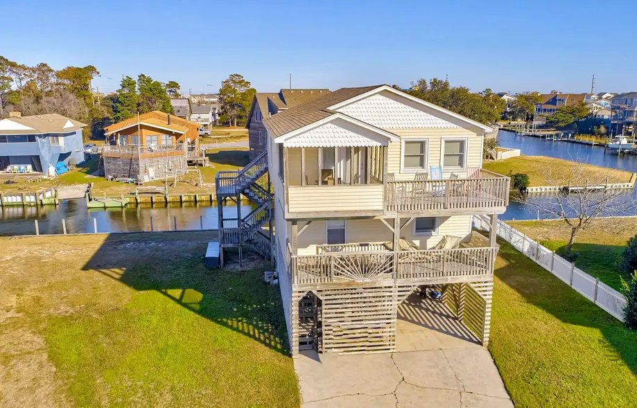 Dockside Landing