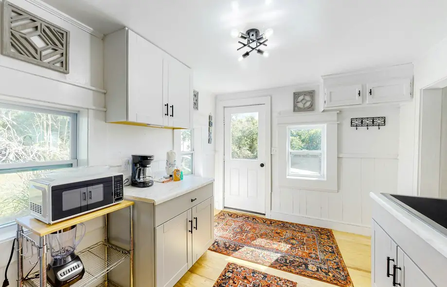 rental image 7