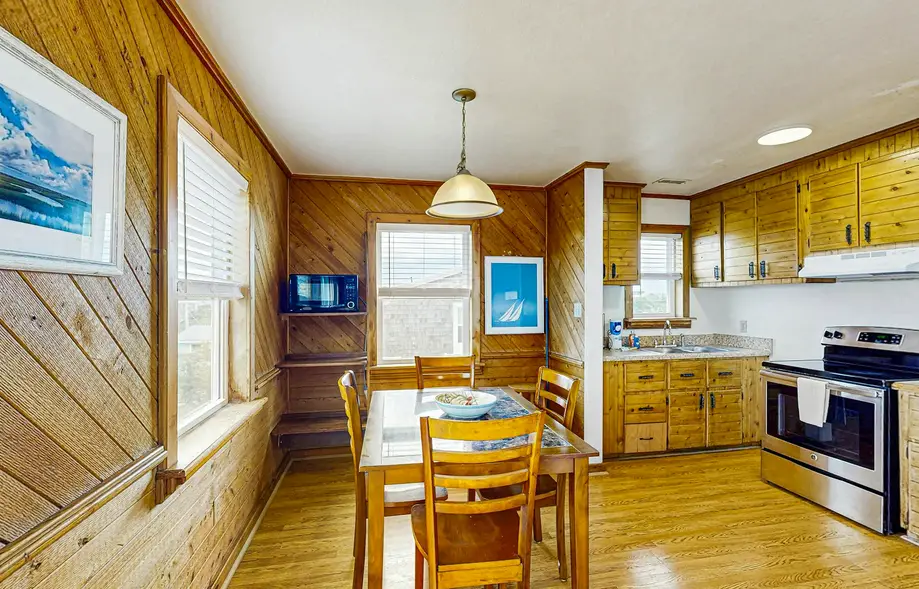 Tarpon Drive Hideaway Unit B