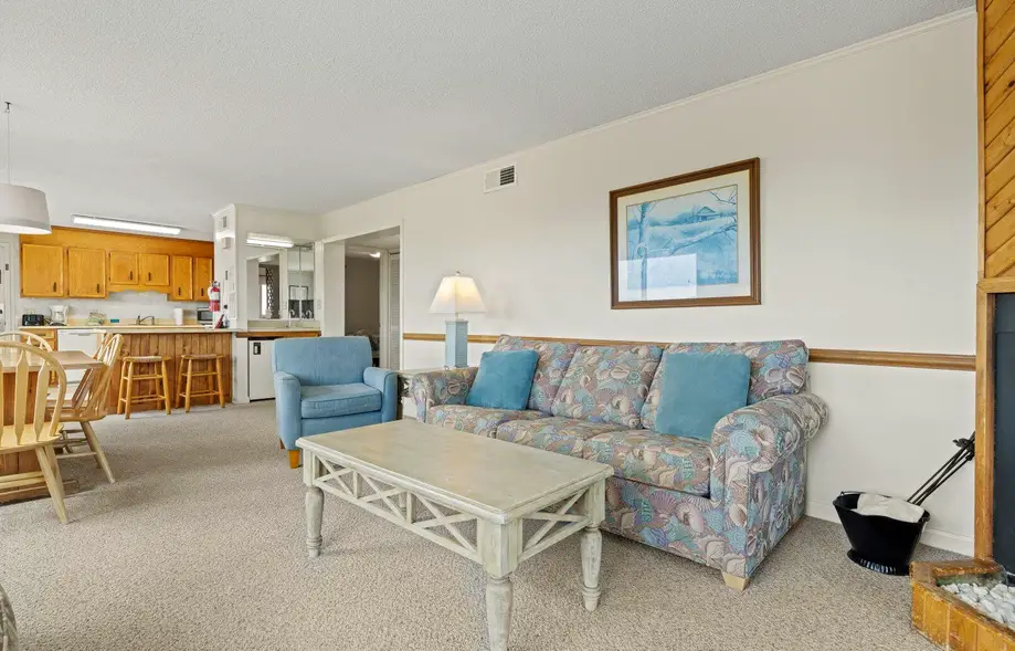 HD-101 High Dunes 2 Bedroom Condo 101