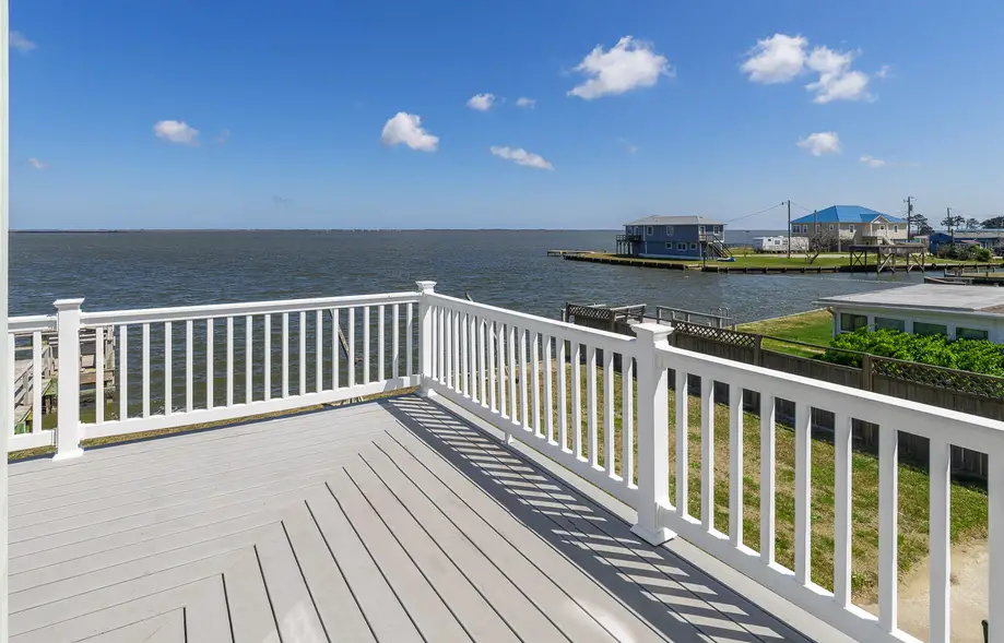K9409 Ohana 3 Bedroom Home in Walnut Island