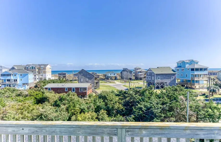 Longboard Beach House H-36