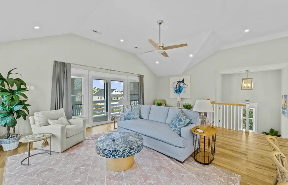 rental image 4