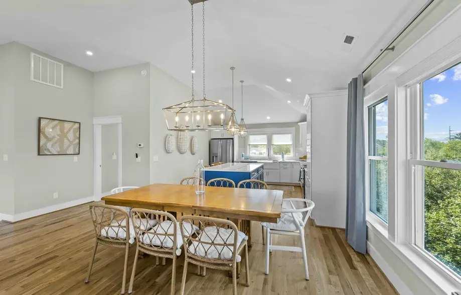 rental image 5