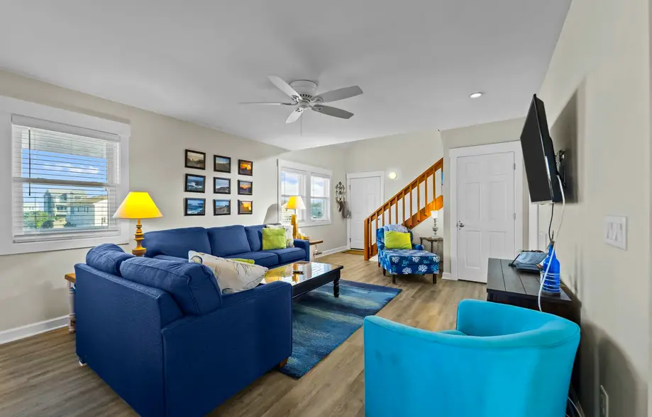 R Beach House