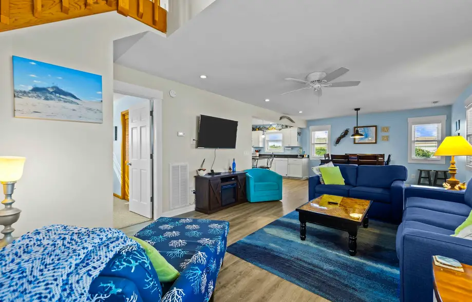 R Beach House