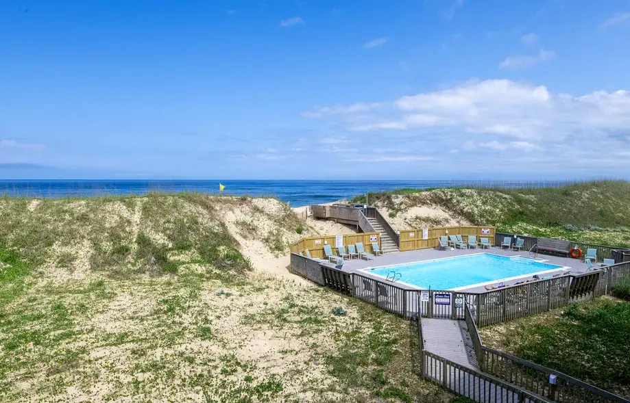 Heron Cove 203N
