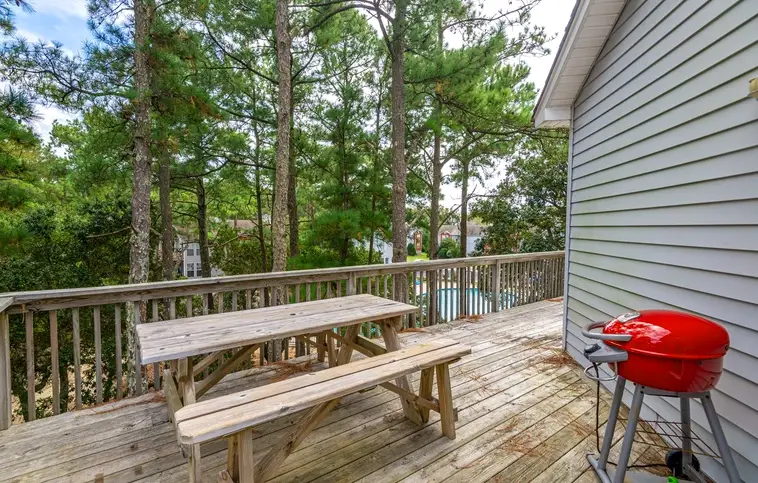015 | Oyster Pointe M-2