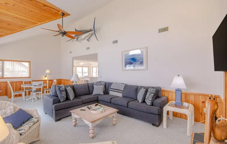 019 | Krazy Patty's Beach House