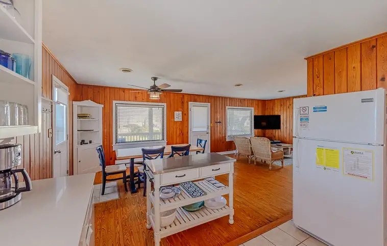 152 | Carolina Blue Moon Cottage