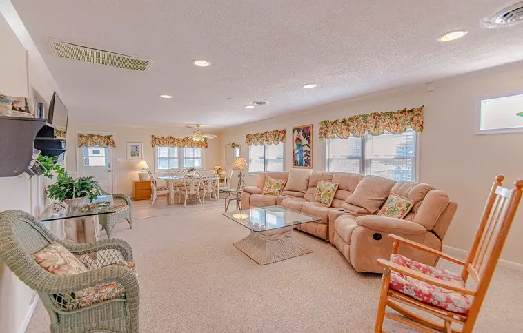 156 | Maggies Place I