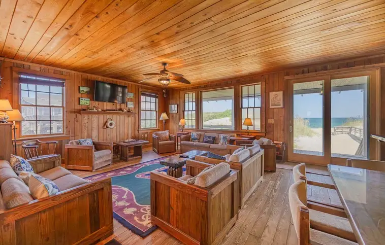 180 | Peters' Cottage