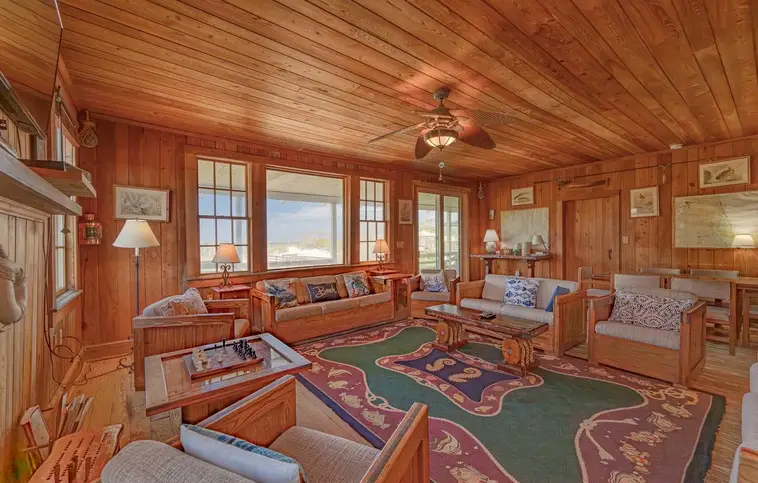 180 | Peters' Cottage