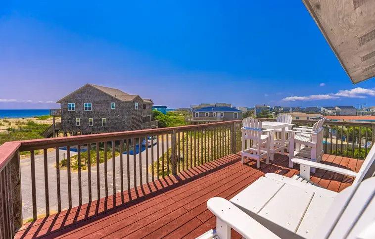 18S-B | Eighteen South B- South Ocean Breezes