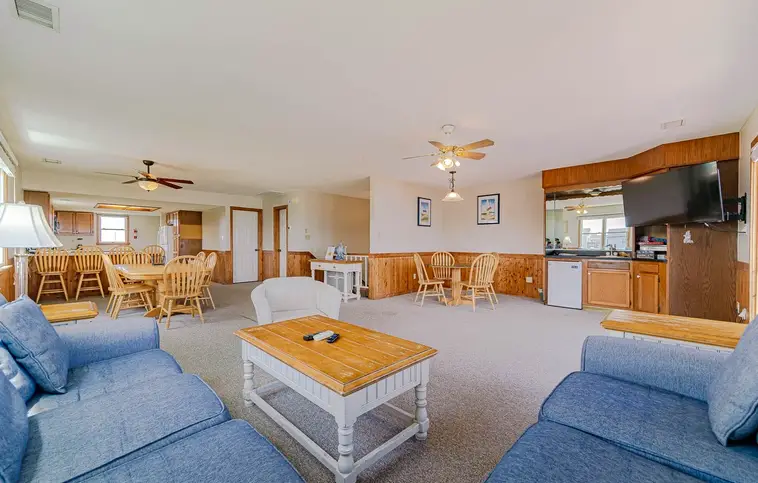 18S-F | Eighteen South Unit F