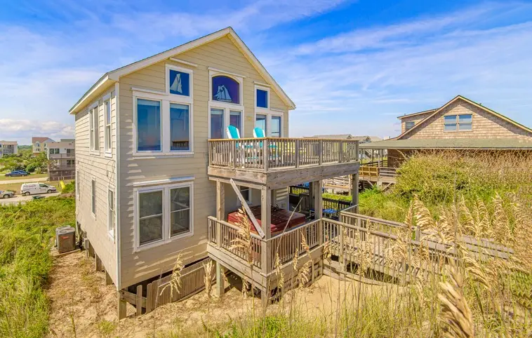 212 | Tides Inn