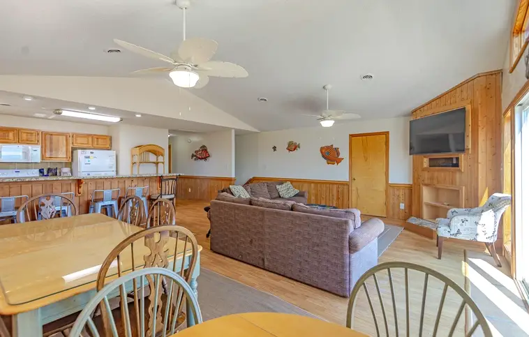 rental image 7