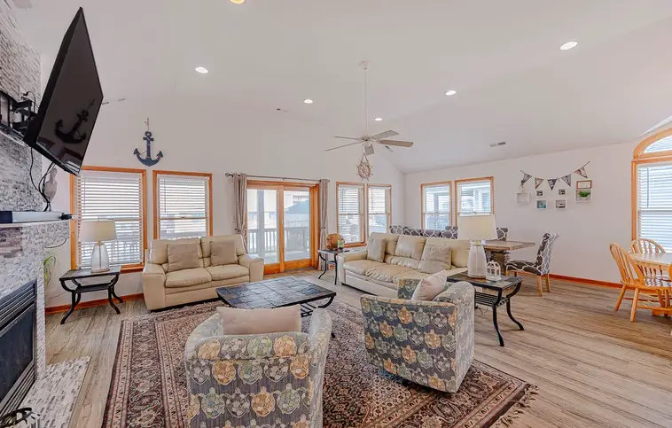 rental image 7