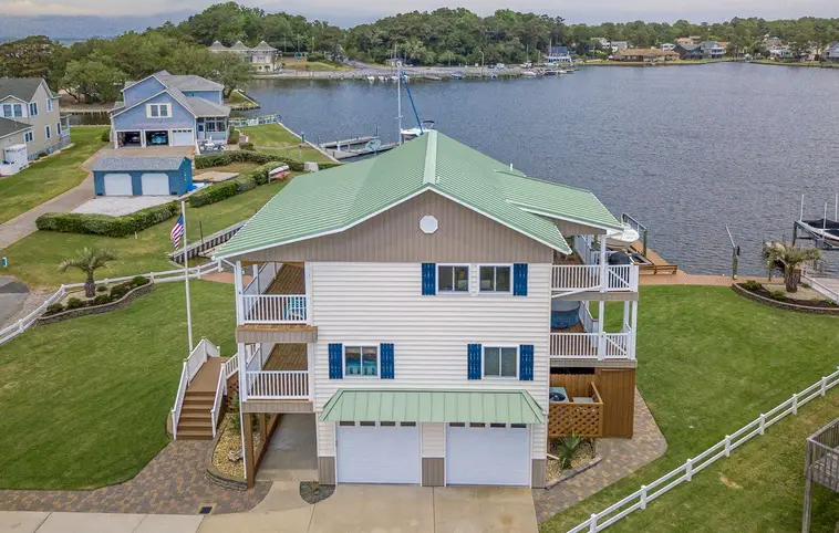 391 | Harbour Point