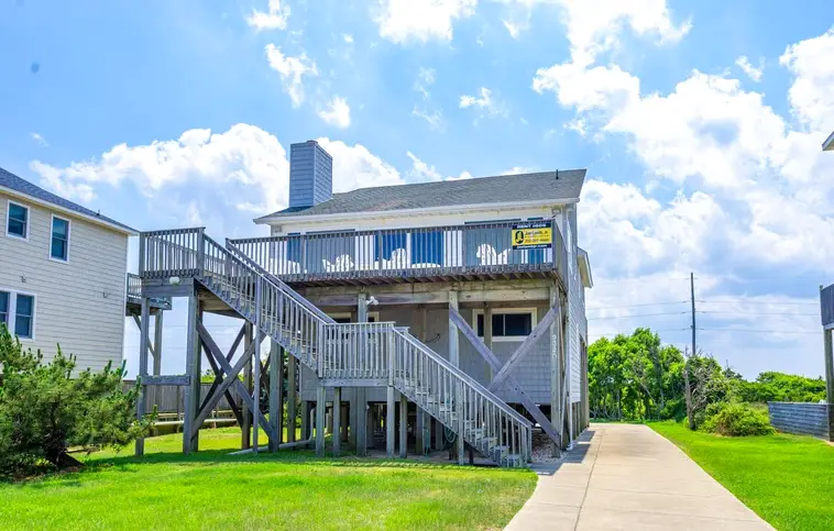 605 | Cedar Island