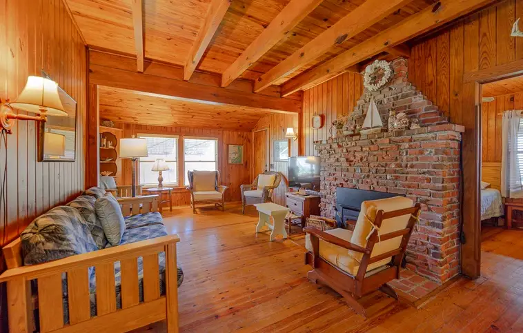 638 | Doc's Cottage