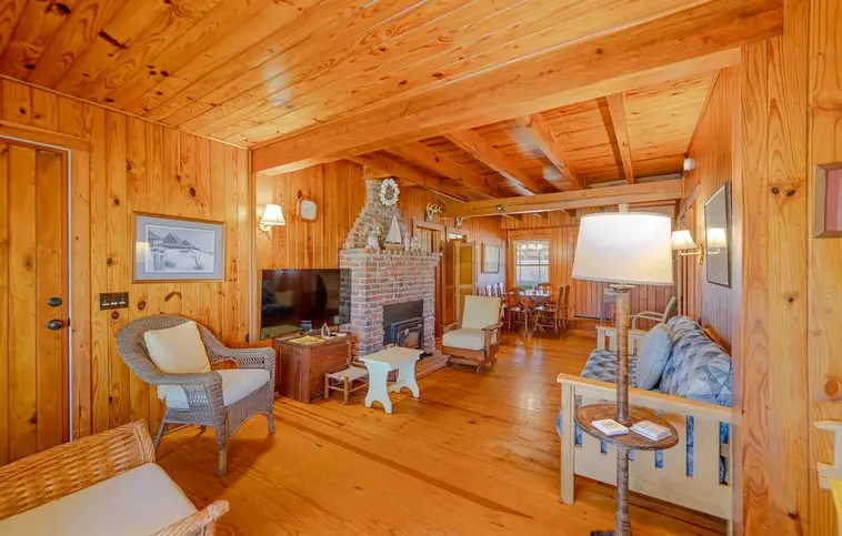 638 | Doc's Cottage