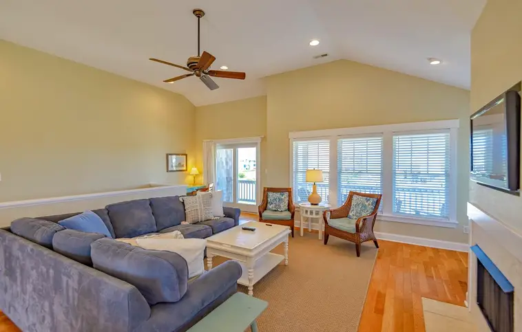775 | The Bluewater Cottage