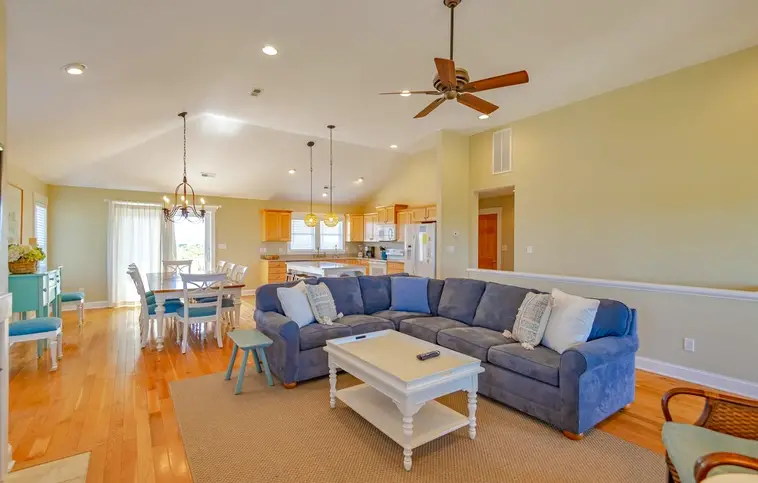775 | The Bluewater Cottage