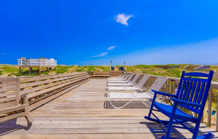 895 | Coleman's Sea Breeze Inn
