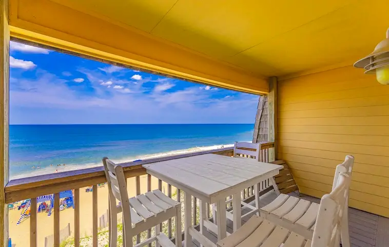 GST-H3 | Golden Strand Condo H3