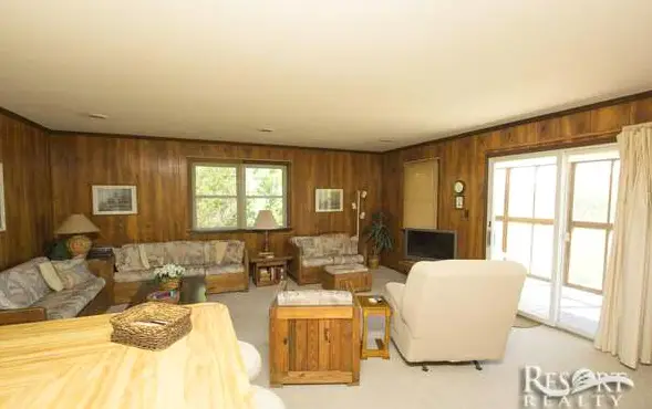 1422 - Captain's Quarters