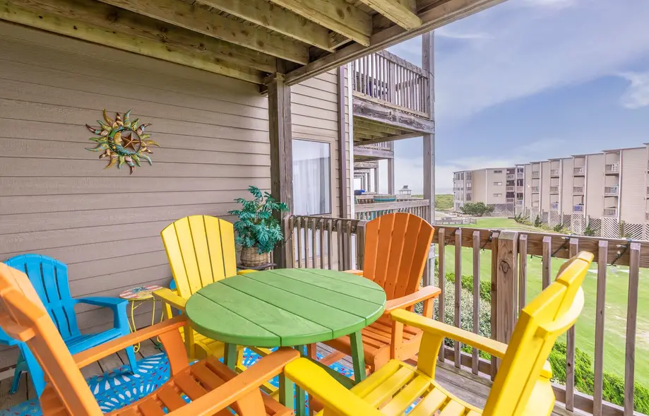 2955 - Lois' Atlantic View