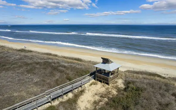 2955 - Lois' Atlantic View