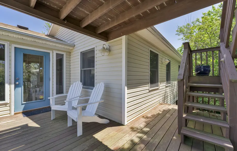 5138 - Wylie's Beach Oasis