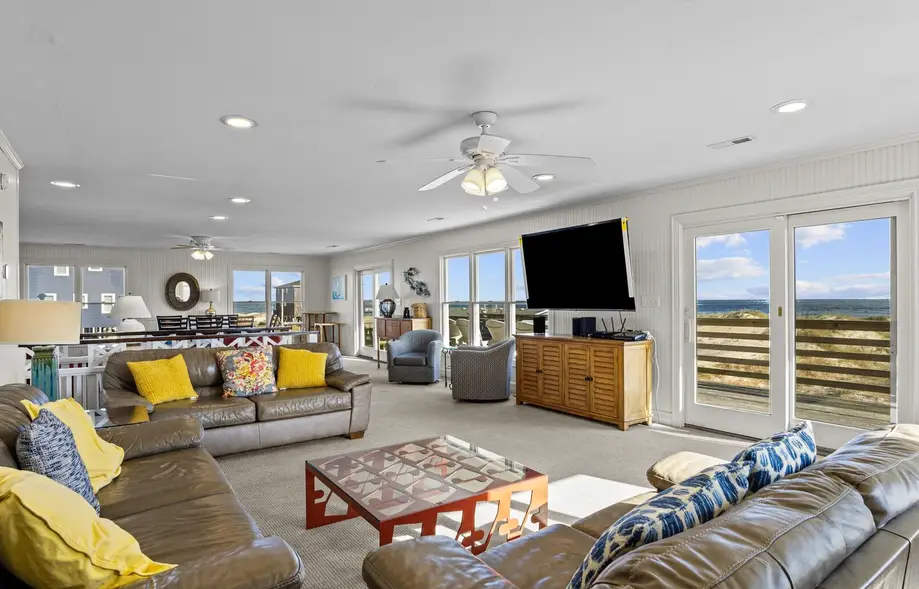 7019 - Sara's Sea Breeze (formerly Sea Peck)