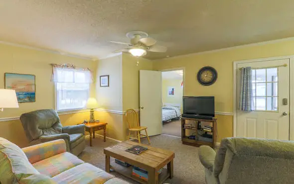 7604 - Uncle Pooh's Cottage