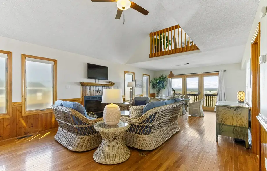 The Ocean House 313