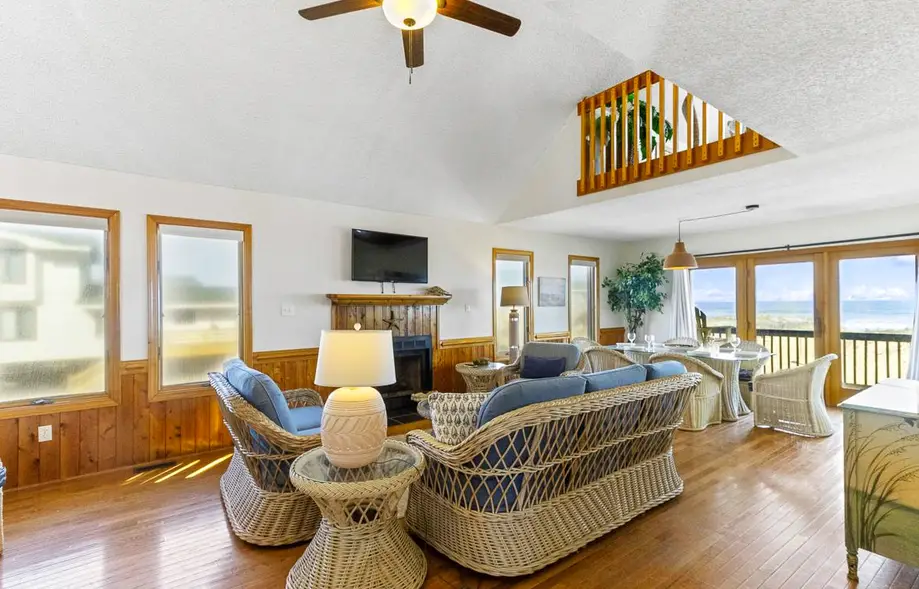 The Ocean House 313
