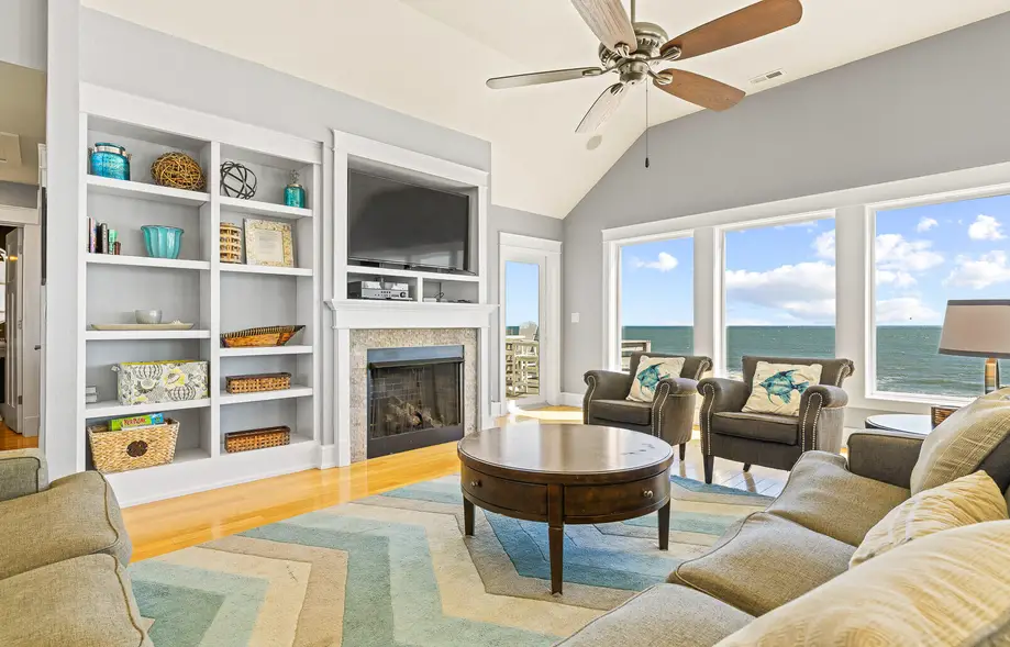 K6402 Cape Point Retreat Oceanfront 7 Bedroom Home