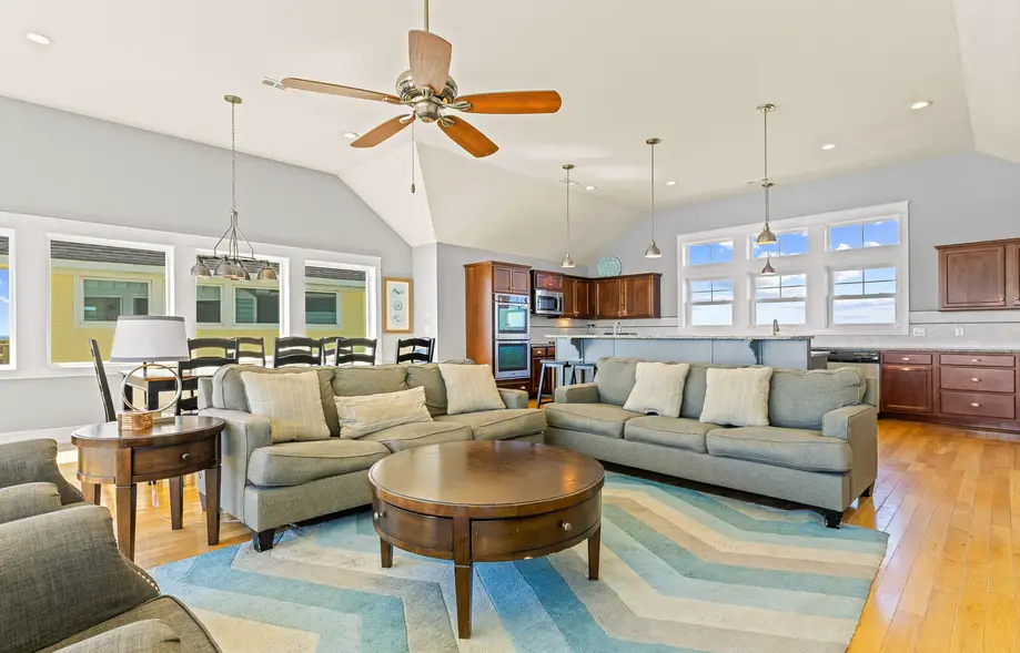 K6402 Cape Point Retreat Oceanfront 7 Bedroom Home