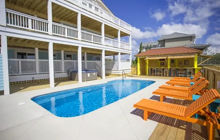 SUNRISE CAY