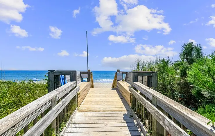 PELICAN COVE