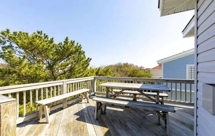 VERANDAH BREEZE