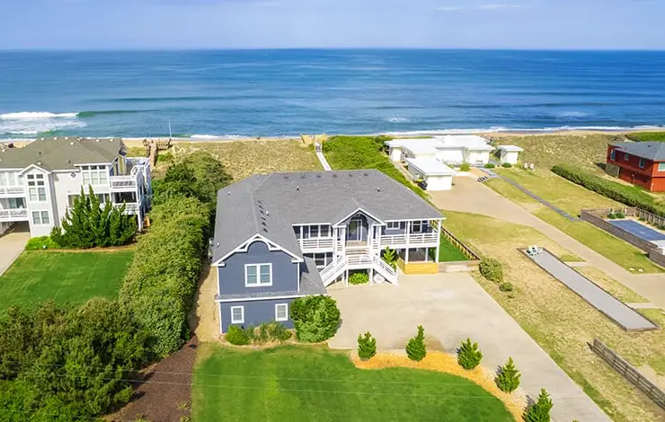 THE BEACH HOUSE