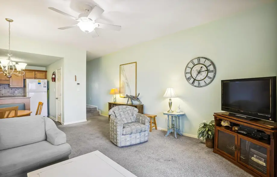 Seawalk Condos Unit 8