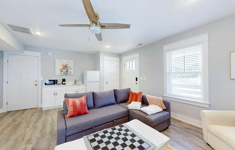 Seaside Escape - Lower Level 