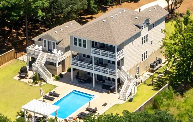 THE WARD HOUSE
