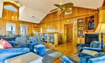 Klein Cottage